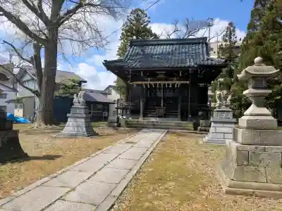 板垣神社の{uncategorized: "未分類", other: "その他", undefined: "問題あり", building: "その他建物", grave: "お墓", sacred_gate: "鳥居", guardian: "狛犬", statue: "像", buddha: "仏像", history: "歴史", nature: "自然", garden: "庭園", animal: "動物", pagoda: "塔", temizu: "手水舎", mountain_gate: "山門・神門", sanctuary: "本殿・本堂", subordinate: "末社・摂社", art: "芸術", scenery: "景色", jizo: "地蔵", ema: "絵馬", goshuin: "御朱印", omikuji: "おみくじ", items: "授与品その他", amulet: "お守り", goshuincho: "御朱印帳", eats: "食事", festival: "お祭り", votive_dance: "神楽", shichigosan: "七五三参", wedding: "結婚式", experience: "体験その他", initially: "初詣", around: "周辺", anti_infection: "感染症対策"}