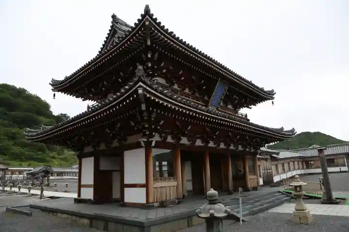 恐山菩提寺の山門・神門