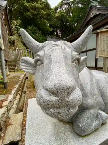 佐伎治神社の狛犬