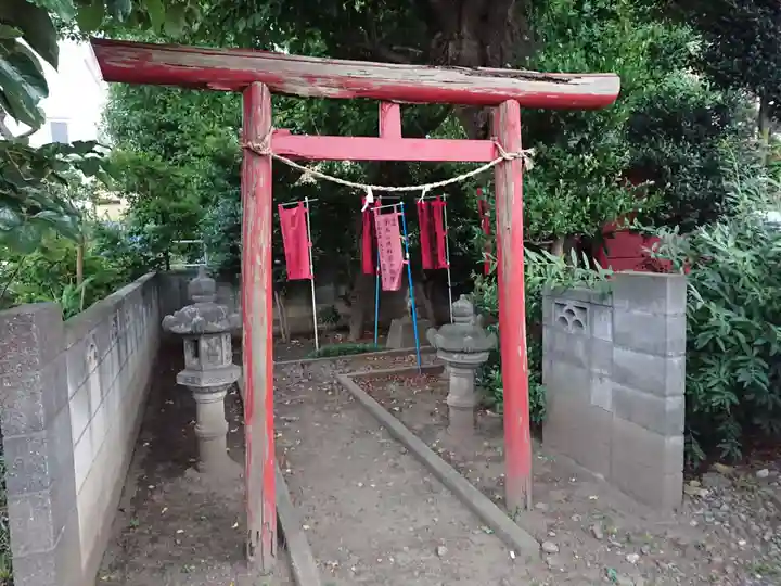 高並仁徳稲荷大明神(埼玉県)