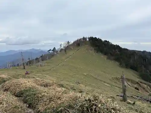 劔山本宮宝蔵石神社(徳島県)