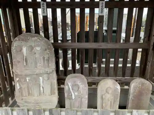 満願寺の地蔵