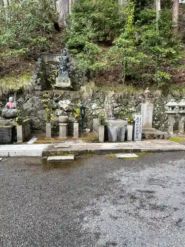 本山寺の仏像