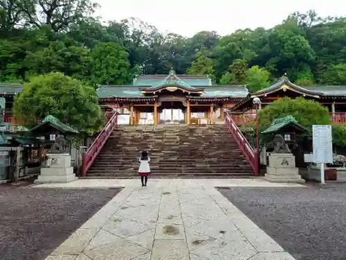 鎮西大社諏訪神社の本殿