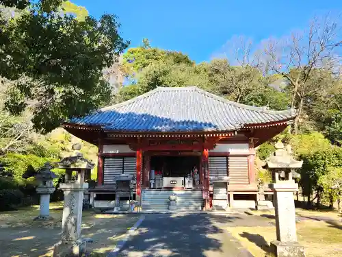 観音寺の本殿・本堂