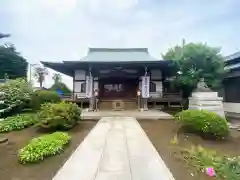 実台寺の本殿