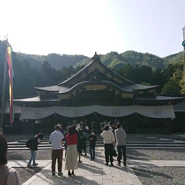 彌彦神社の本殿・本堂