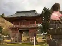 東山寺の山門・神門