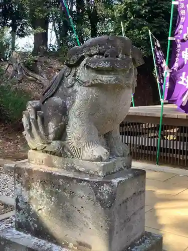 白鳥神社の狛犬