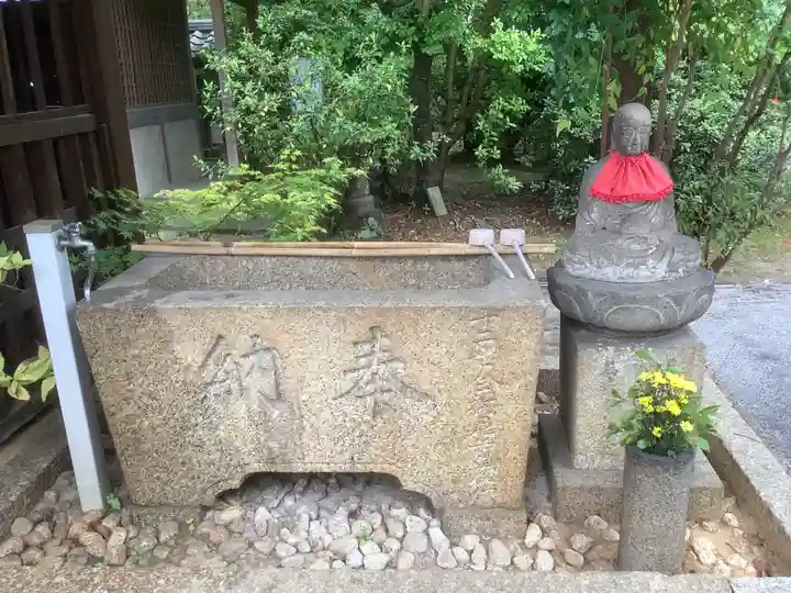 高照寺の手水舎