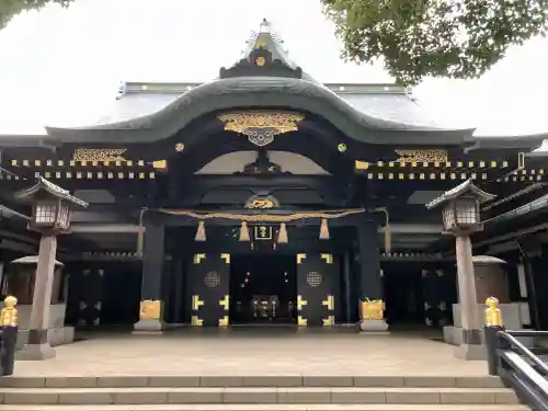 穴八幡宮の本殿・本堂