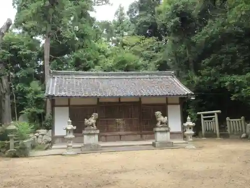 志貴御縣坐神社の本殿