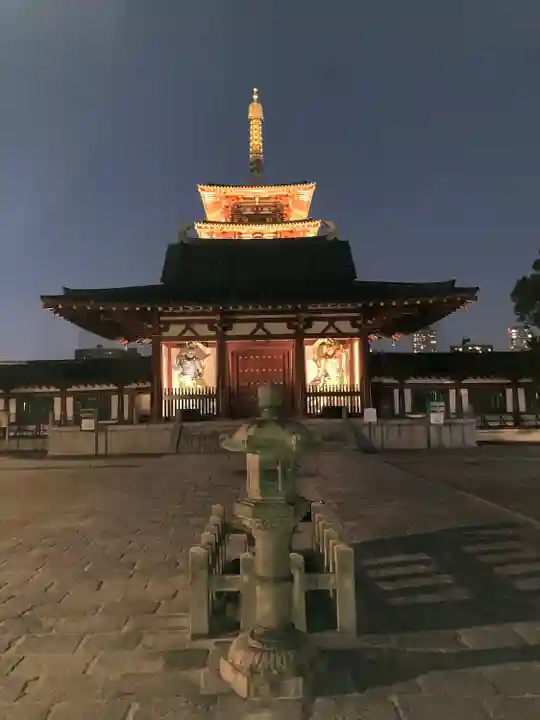 四天王寺の山門・神門