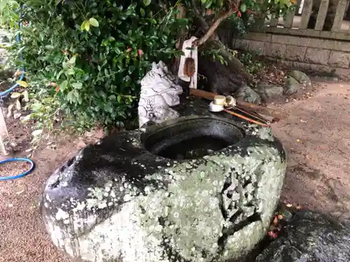 岸河神社の手水舎