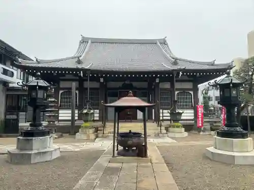 長全寺の本殿・本堂