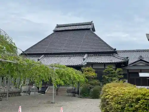 大福寺の{uncategorized: "未分類", other: "その他", undefined: "問題あり", building: "その他建物", grave: "お墓", sacred_gate: "鳥居", guardian: "狛犬", statue: "像", buddha: "仏像", history: "歴史", nature: "自然", garden: "庭園", animal: "動物", pagoda: "塔", temizu: "手水舎", mountain_gate: "山門・神門", sanctuary: "本殿・本堂", subordinate: "末社・摂社", art: "芸術", scenery: "景色", jizo: "地蔵", ema: "絵馬", goshuin: "御朱印", omikuji: "おみくじ", items: "授与品その他", amulet: "お守り", goshuincho: "御朱印帳", eats: "食事", festival: "お祭り", votive_dance: "神楽", shichigosan: "七五三参", wedding: "結婚式", experience: "体験その他", initially: "初詣", around: "周辺", anti_infection: "感染症対策"}