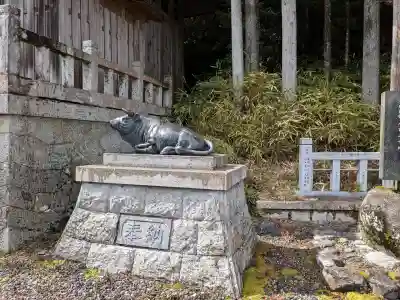 天満神社の{uncategorized: "未分類", other: "その他", undefined: "問題あり", building: "その他建物", grave: "お墓", sacred_gate: "鳥居", guardian: "狛犬", statue: "像", buddha: "仏像", history: "歴史", nature: "自然", garden: "庭園", animal: "動物", pagoda: "塔", temizu: "手水舎", mountain_gate: "山門・神門", sanctuary: "本殿・本堂", subordinate: "末社・摂社", art: "芸術", scenery: "景色", jizo: "地蔵", ema: "絵馬", goshuin: "御朱印", omikuji: "おみくじ", items: "授与品その他", amulet: "お守り", goshuincho: "御朱印帳", eats: "食事", festival: "お祭り", votive_dance: "神楽", shichigosan: "七五三参", wedding: "結婚式", experience: "体験その他", initially: "初詣", around: "周辺", anti_infection: "感染症対策"}