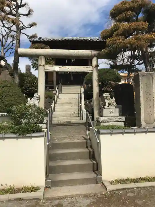 浅間神社の鳥居