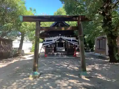 神明社(村合町)の鳥居