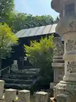 六所神社の{uncategorized: "未分類", other: "その他", undefined: "問題あり", building: "その他建物", grave: "お墓", sacred_gate: "鳥居", guardian: "狛犬", statue: "像", buddha: "仏像", history: "歴史", nature: "自然", garden: "庭園", animal: "動物", pagoda: "塔", temizu: "手水舎", mountain_gate: "山門・神門", sanctuary: "本殿・本堂", subordinate: "末社・摂社", art: "芸術", scenery: "景色", jizo: "地蔵", ema: "絵馬", goshuin: "御朱印", omikuji: "おみくじ", items: "授与品その他", amulet: "お守り", goshuincho: "御朱印帳", eats: "食事", festival: "お祭り", votive_dance: "神楽", shichigosan: "七五三参", wedding: "結婚式", experience: "体験その他", initially: "初詣", around: "周辺", anti_infection: "感染症対策"}