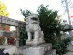 三輪神社の狛犬