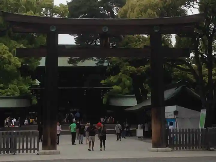 明治神宮の鳥居