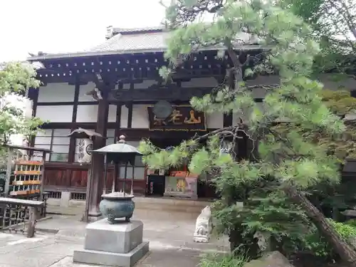 成就院の本殿・本堂