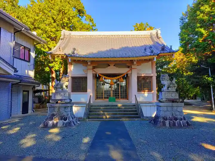 若宮白鳥神社(桜町)の本殿・本堂