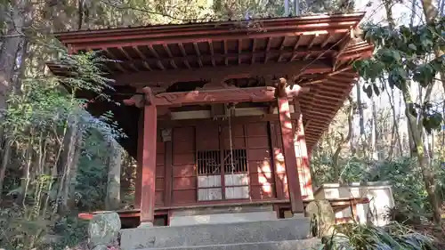 摩利支天堂の本殿・本堂