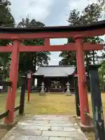 諏訪神社の{uncategorized: "未分類", other: "その他", undefined: "問題あり", building: "その他建物", grave: "お墓", sacred_gate: "鳥居", guardian: "狛犬", statue: "像", buddha: "仏像", history: "歴史", nature: "自然", garden: "庭園", animal: "動物", pagoda: "塔", temizu: "手水舎", mountain_gate: "山門・神門", sanctuary: "本殿・本堂", subordinate: "末社・摂社", art: "芸術", scenery: "景色", jizo: "地蔵", ema: "絵馬", goshuin: "御朱印", omikuji: "おみくじ", items: "授与品その他", amulet: "お守り", goshuincho: "御朱印帳", eats: "食事", festival: "お祭り", votive_dance: "神楽", shichigosan: "七五三参", wedding: "結婚式", experience: "体験その他", initially: "初詣", around: "周辺", anti_infection: "感染症対策"}
