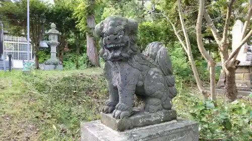 由仁神社の狛犬