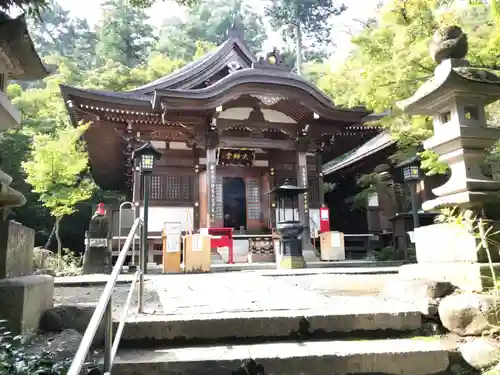 高幡不動尊　金剛寺の本殿・本堂