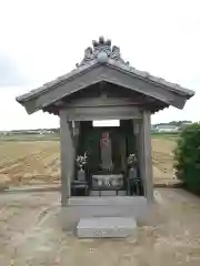 祠（地蔵）の地蔵