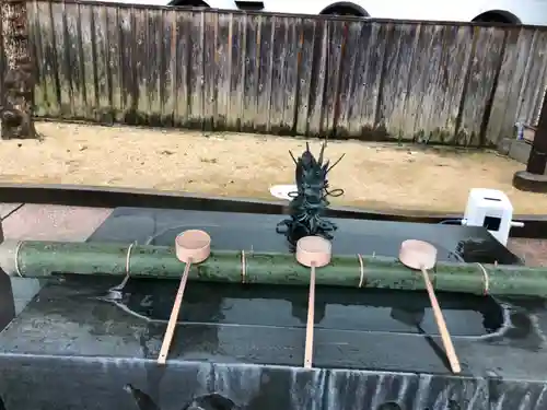 事代主神社の手水舎