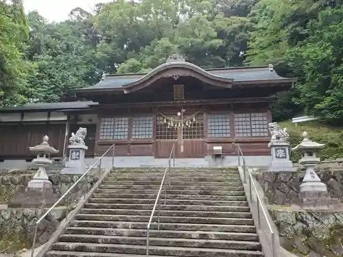 岩田神社の本殿・本堂