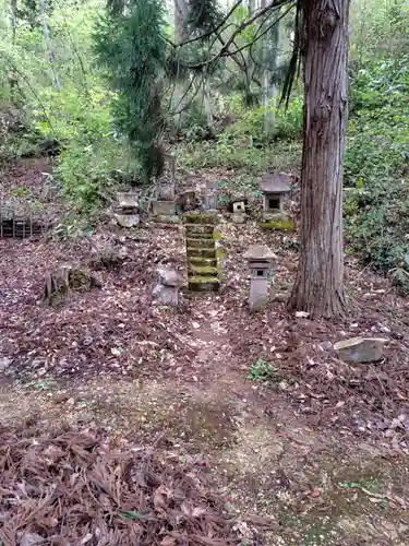 犬の宮猫の宮(山形県)