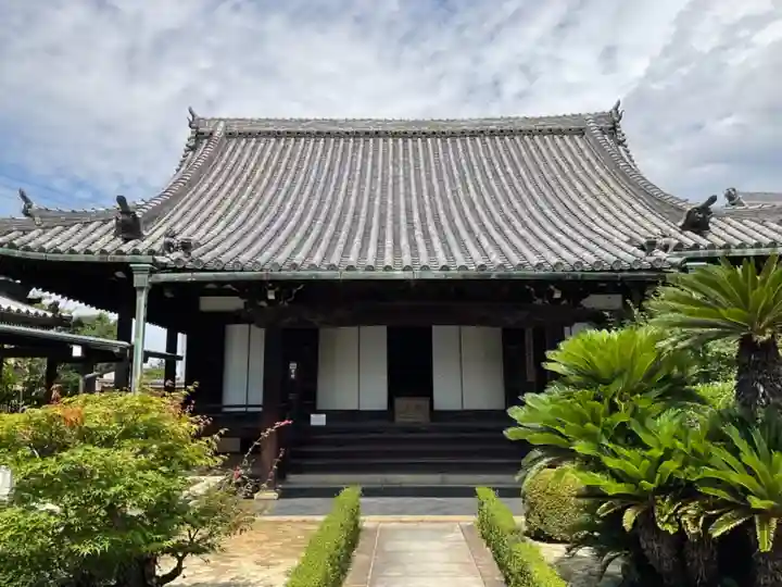 西方院の本殿・本堂
