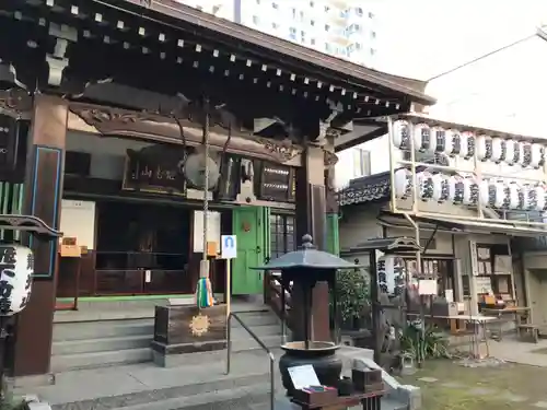 正寶院（飛不動尊）の本殿・本堂