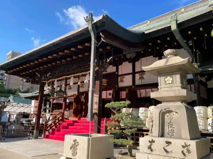 大阪天満宮の{uncategorized: "未分類", other: "その他", undefined: "問題あり", building: "その他建物", grave: "お墓", sacred_gate: "鳥居", guardian: "狛犬", statue: "像", buddha: "仏像", history: "歴史", nature: "自然", garden: "庭園", animal: "動物", pagoda: "塔", temizu: "手水舎", mountain_gate: "山門・神門", sanctuary: "本殿・本堂", subordinate: "末社・摂社", art: "芸術", scenery: "景色", jizo: "地蔵", ema: "絵馬", goshuin: "御朱印", omikuji: "おみくじ", items: "授与品その他", amulet: "お守り", goshuincho: "御朱印帳", eats: "食事", festival: "お祭り", votive_dance: "神楽", shichigosan: "七五三参", wedding: "結婚式", experience: "体験その他", initially: "初詣", around: "周辺", anti_infection: "感染症対策"}
