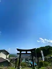 菱野健功神社の鳥居