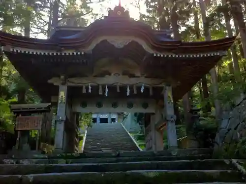 大神山神社奥宮の建物その他