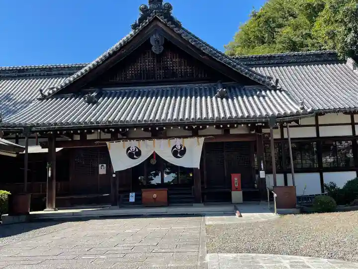 琴彈八幡宮の本殿・本堂