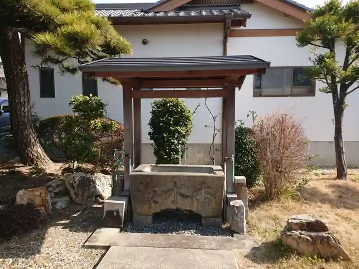 龍門寺の手水舎