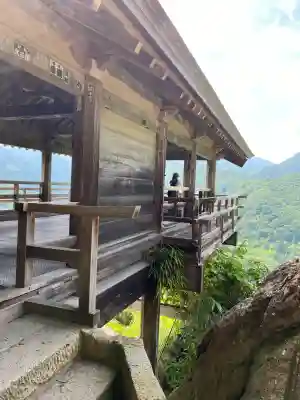 宝珠山 立石寺の{uncategorized: "未分類", other: "その他", undefined: "問題あり", building: "その他建物", grave: "お墓", sacred_gate: "鳥居", guardian: "狛犬", statue: "像", buddha: "仏像", history: "歴史", nature: "自然", garden: "庭園", animal: "動物", pagoda: "塔", temizu: "手水舎", mountain_gate: "山門・神門", sanctuary: "本殿・本堂", subordinate: "末社・摂社", art: "芸術", scenery: "景色", jizo: "地蔵", ema: "絵馬", goshuin: "御朱印", omikuji: "おみくじ", items: "授与品その他", amulet: "お守り", goshuincho: "御朱印帳", eats: "食事", festival: "お祭り", votive_dance: "神楽", shichigosan: "七五三参", wedding: "結婚式", experience: "体験その他", initially: "初詣", around: "周辺", anti_infection: "感染症対策"}