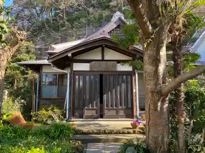 別願寺の本殿・本堂