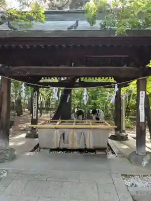 四柱神社の手水舎