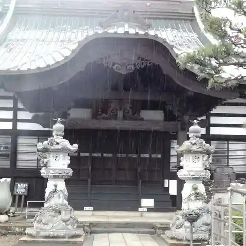 東顕寺の本殿・本堂
