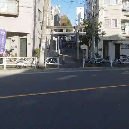 江島杉山神社の鳥居