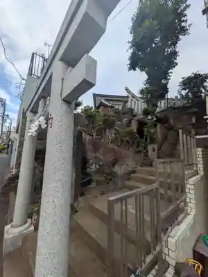 榎稲荷神社の鳥居