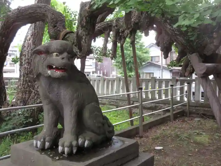 豊受神社の狛犬